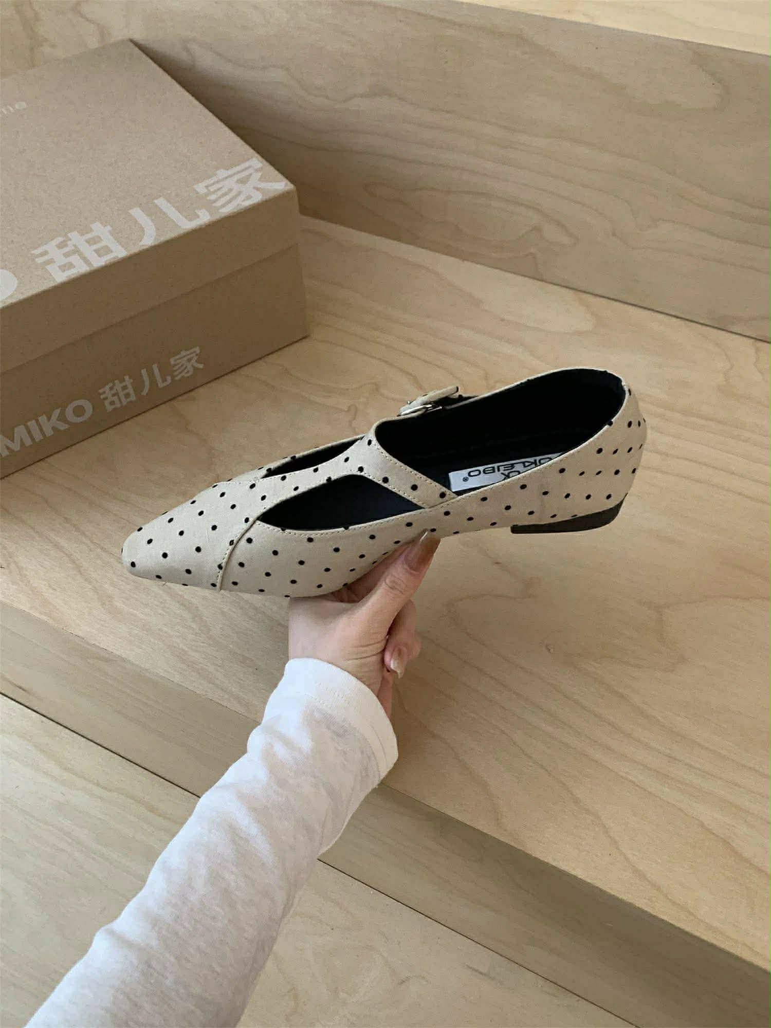 "YUMII" J ぷっくりリボン・バレエシューズ